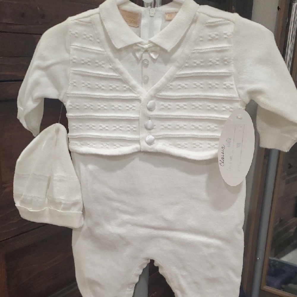 White Baby Outfit with Vest and Hat
